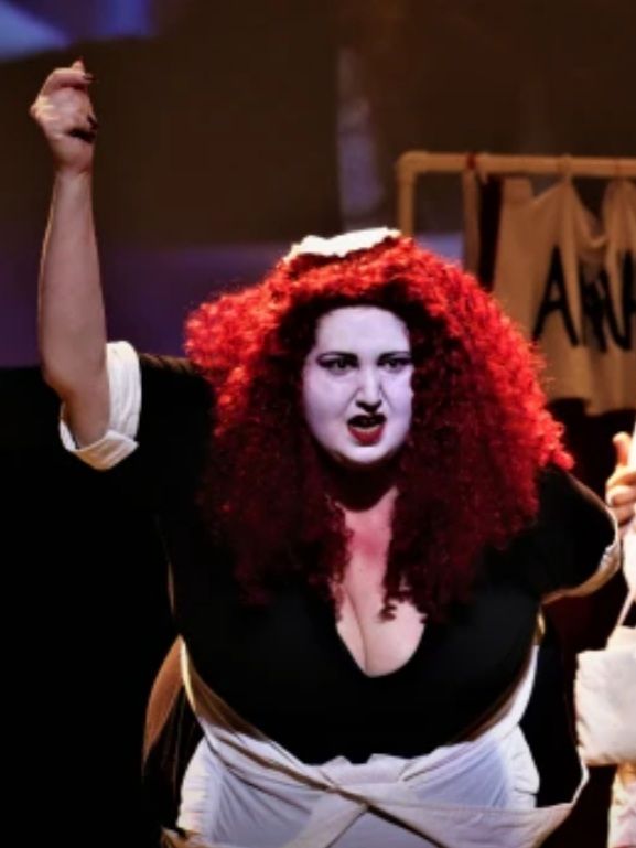 Velvet, Golden Atlas Players cast member